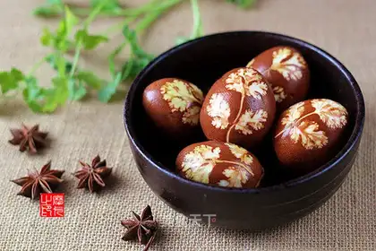 Tea eggs