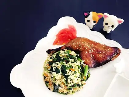 Duck-leg vegetable rice