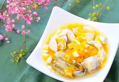 Pumpkin stewed seafood tofu