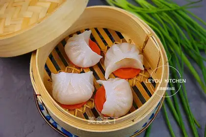Crystal shrimp dumplings