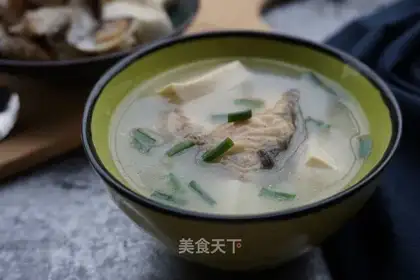 Tofu soup