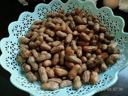 Cook peanuts