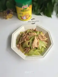 Celery fried meat