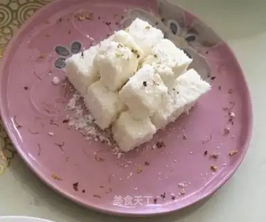 A small milk coconut