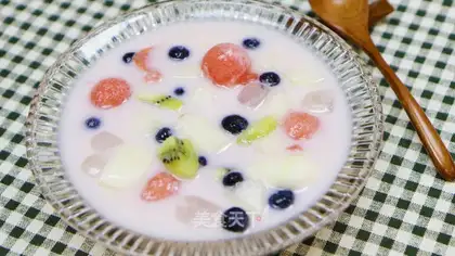 Watermelon milk ice cream