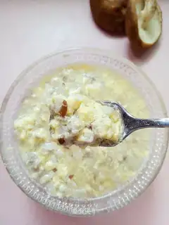 Mushroom skinny egg soup