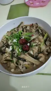 Sea water boils fish