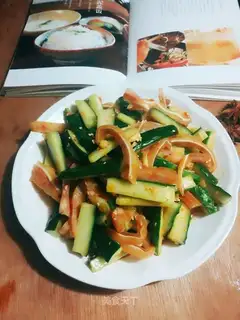 cucumber with pig ears