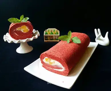 Red velvet cake rolls