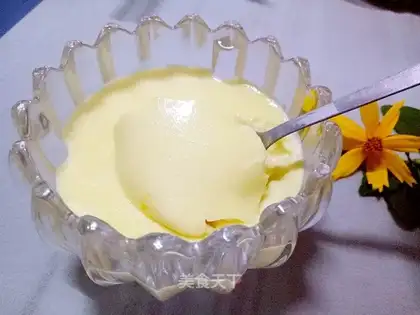 Double-milk pudding baby