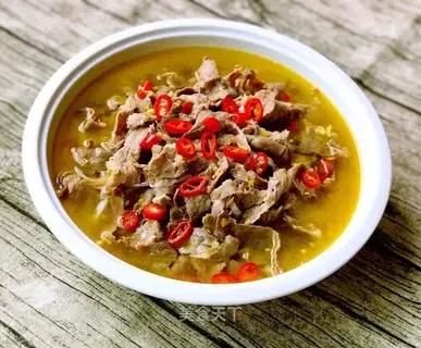 Sour soup, fat cow