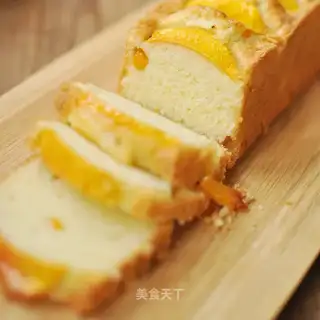 Peach pound cake