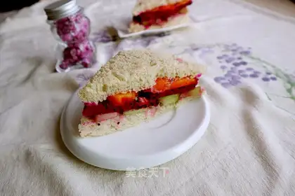 Fruit sandwich