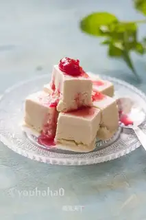 Cotton candy yogurt ice cream