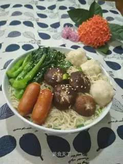 The mushroom intestinal noodles