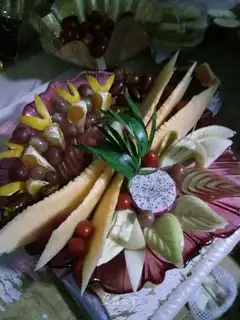 A fruit plate