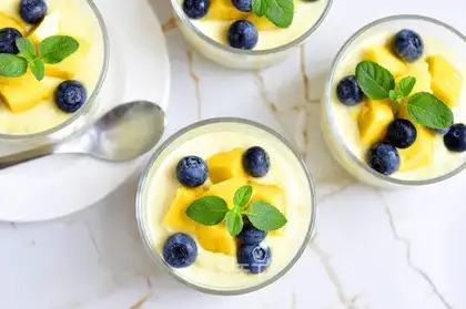Mango oatmeal pudding