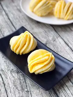 Salted yolks
