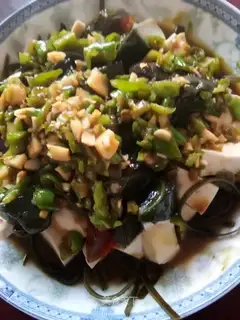 Seaweed silks and tofu