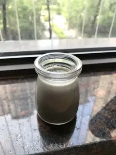 Sweet, black, sesame soy sauce