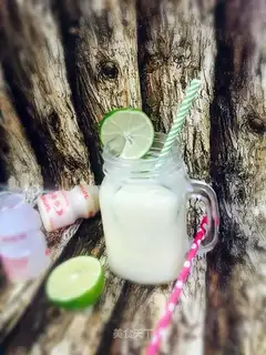 A lemonade