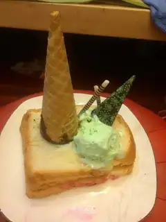 Ice cream bread