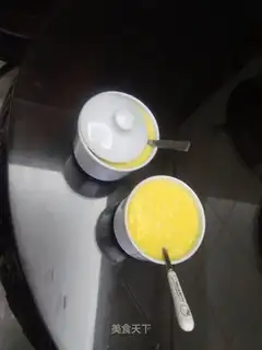 Mango milkshake