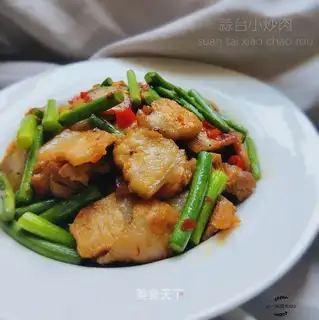 Garlic little fried meat