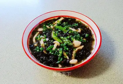 The veggies and the white mushroom soup