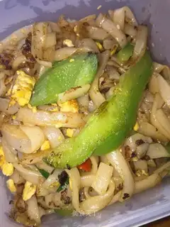 Egg pepper and kettle