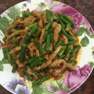 Fish and garlic and meat