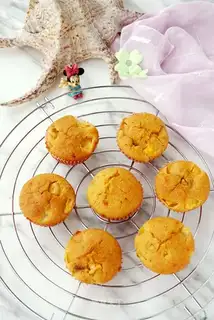 Peach yogurt cake