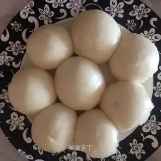 Milk buns