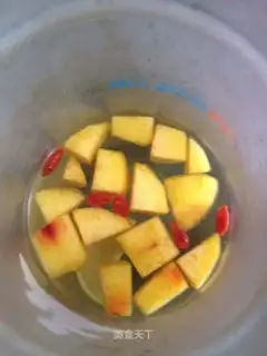 Peach tea