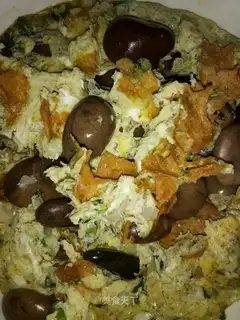 Rock-cooked earth eggs