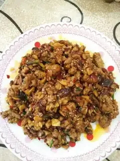 Mushroom beef sauce