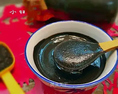 Black sesame sauce