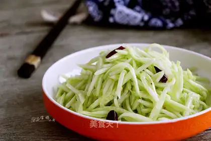 Spicy cucumbers