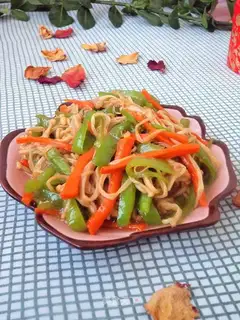 Paprika golden mushrooms