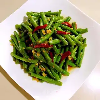 Garlic beans