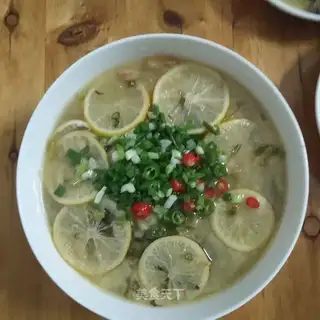 Sour lemonade fish