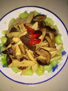 Mushroom greens