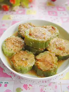 Hakka stuffed bitter gourd