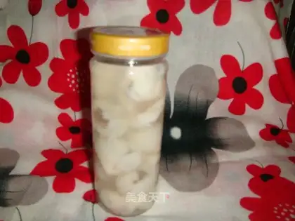 Litchi syrup water