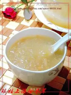 Stewed with winter minced rice dumplings in soup with Yao Zhu