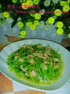 stir-fried shrimp slices with bean sprouts