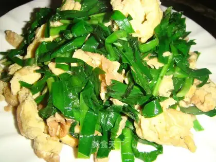 chives scrambled eggs