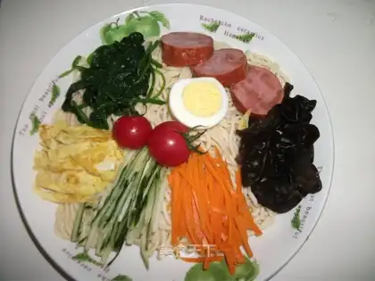 Summer cold noodles