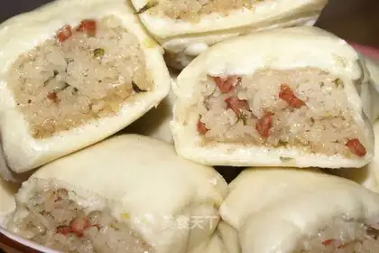 cured glutinous rice roll