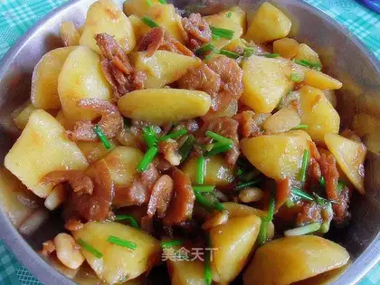 stir-fried sea rice with potatoes